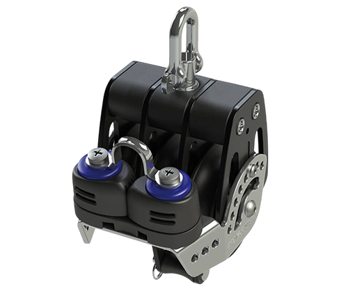 Poulie Lewmar HTX triple ringot et taquet